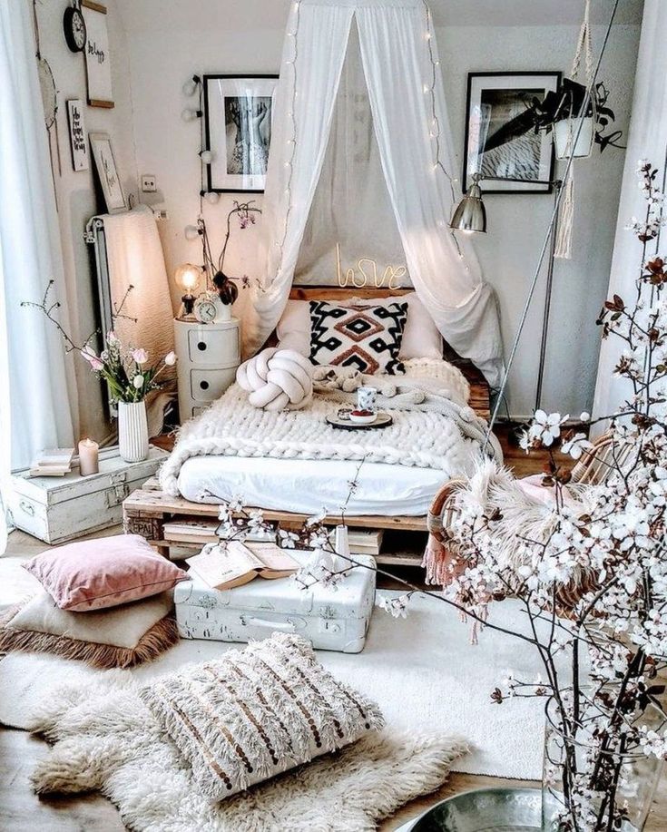 Gypsy Bedroom Decor: Bringing a Bohemian Vibe to Your Space