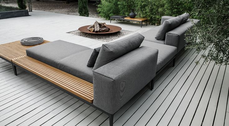 Outdoor Furniture Day Bed: The Ultimate Way to Relax in Style