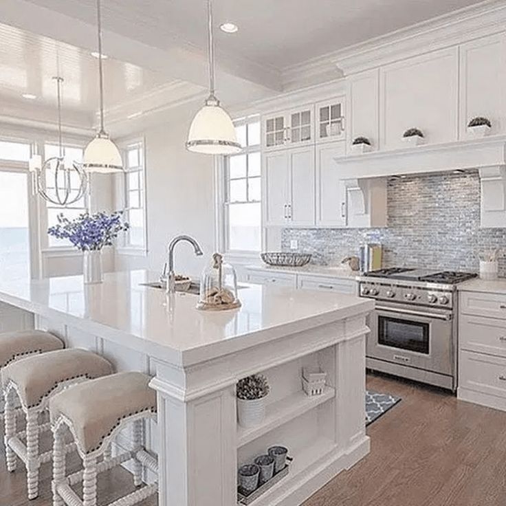 Kitchen Design Backsplash Gallery:  Inspiration for Your Next Home Project