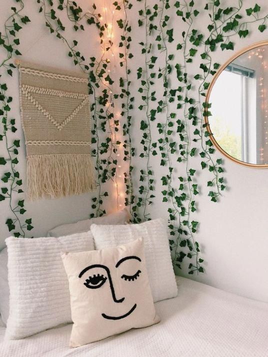How Bedroom Wall Mirrors Can Transform Your Space